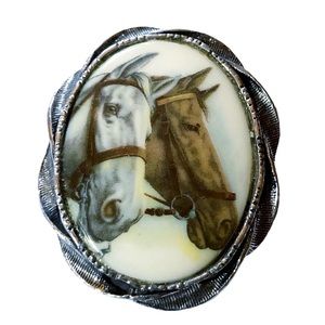 Vintage Horse Head Pin Porcelain Hand painted 1960